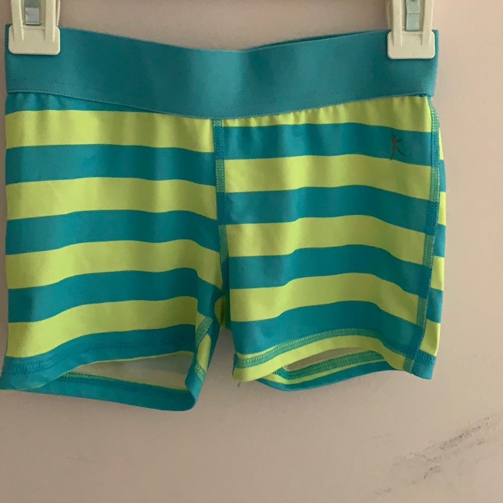 Drimore Danskin Now shorts 92%polyester